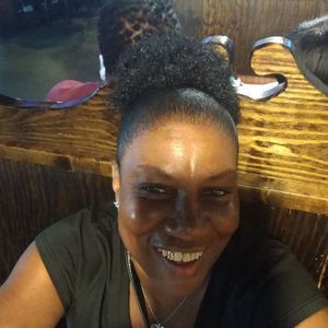 Meet your Posher, Cheryl